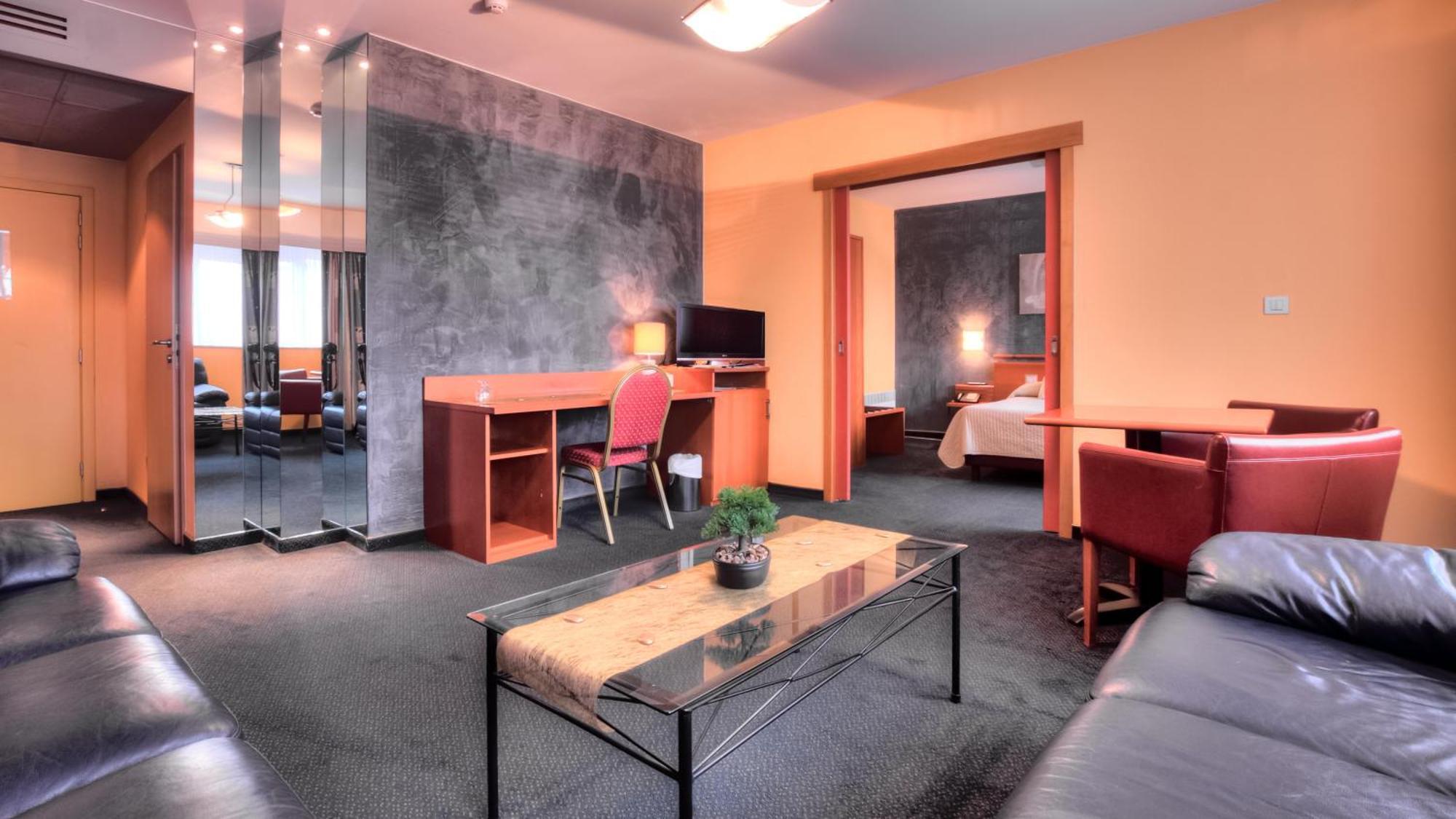 Hotel Tristar La Louvière Værelse billede