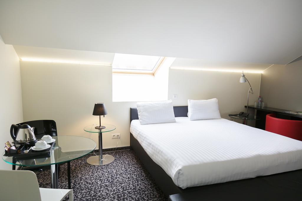 Hotel Tristar La Louvière Eksteriør billede